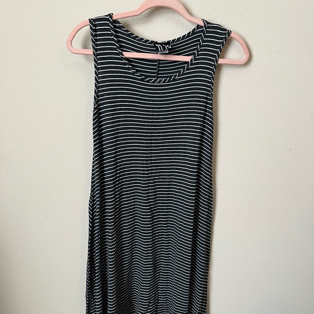 Black and White Striped Sleeveless Dress